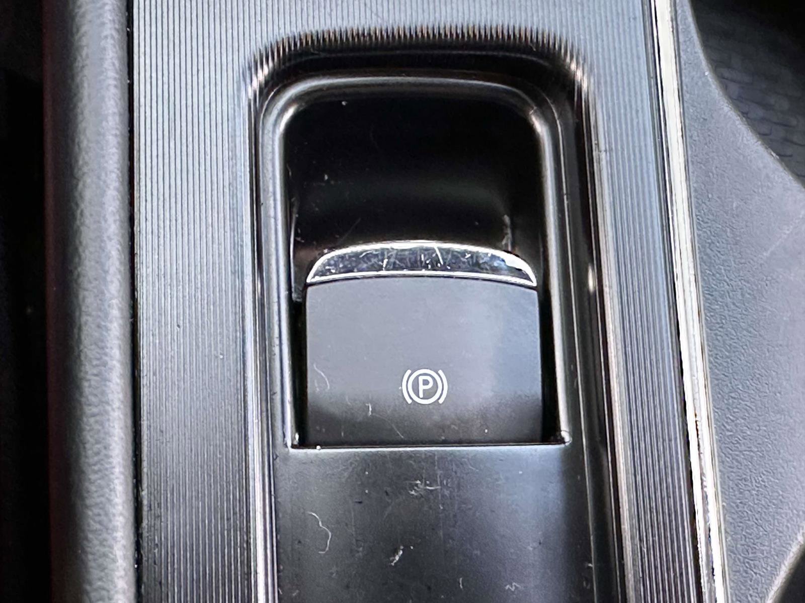 Used 2023 Lincoln Corsair Reserve w/ Equipment Group 201A image 29