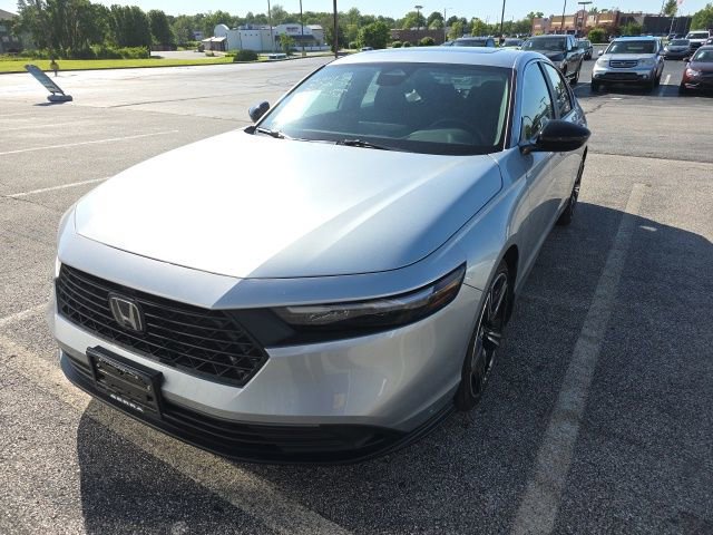 Certified 2025 Honda Accord Sport image 1