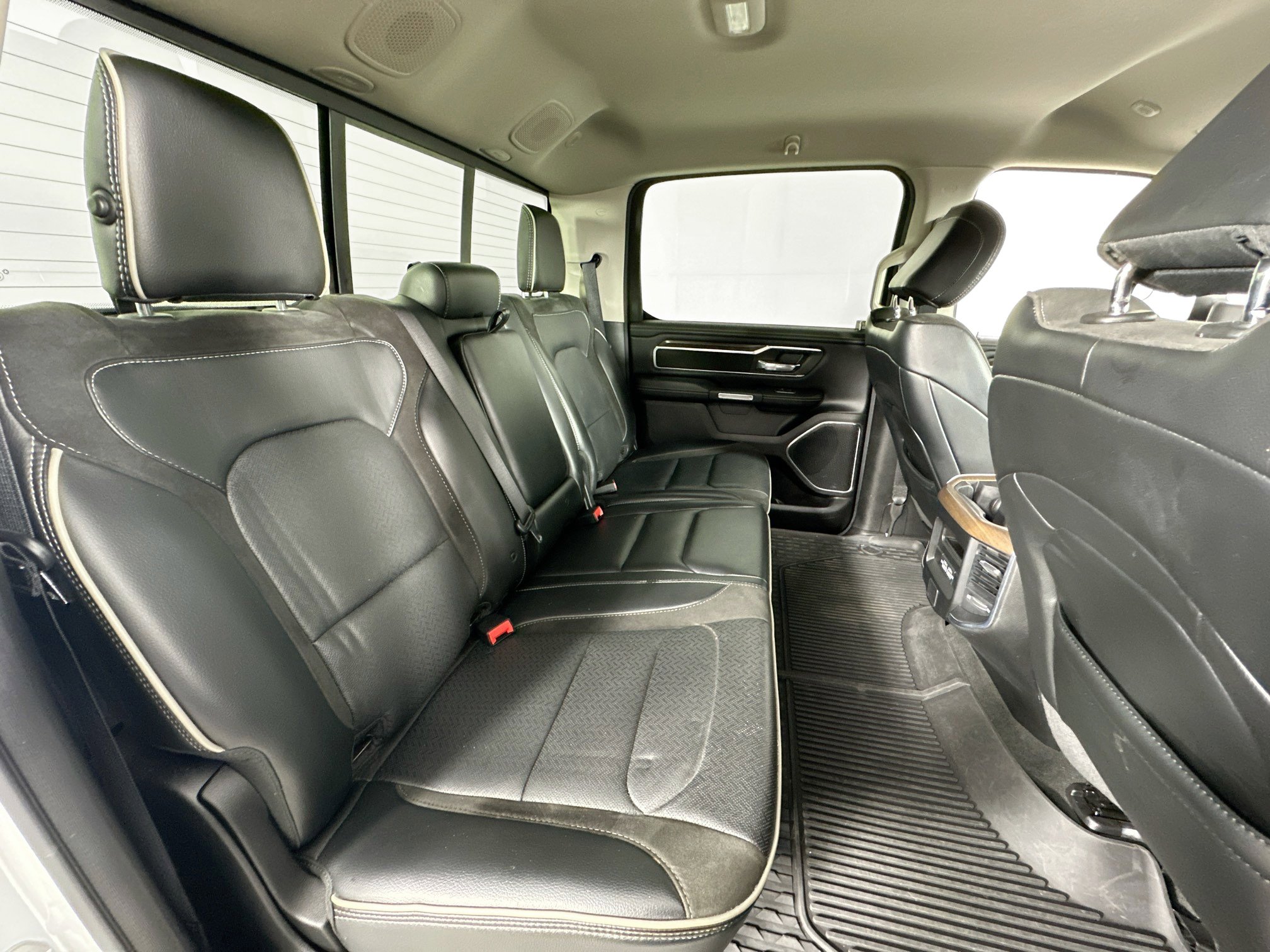 Used 2022 RAM 1500 Laramie RWD image 24