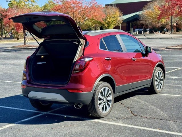 Used 2022 Buick Encore Preferred w/ Safety Package image 18