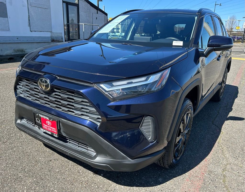 Certified 2022 Toyota RAV4 XLE image 1