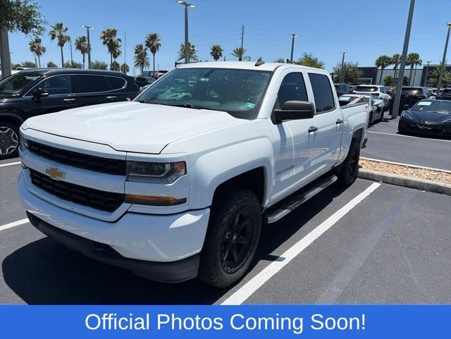 Used 2018 Chevrolet Silverado 1500 Custom w/ Custom Value Package AWD/4WD image 2