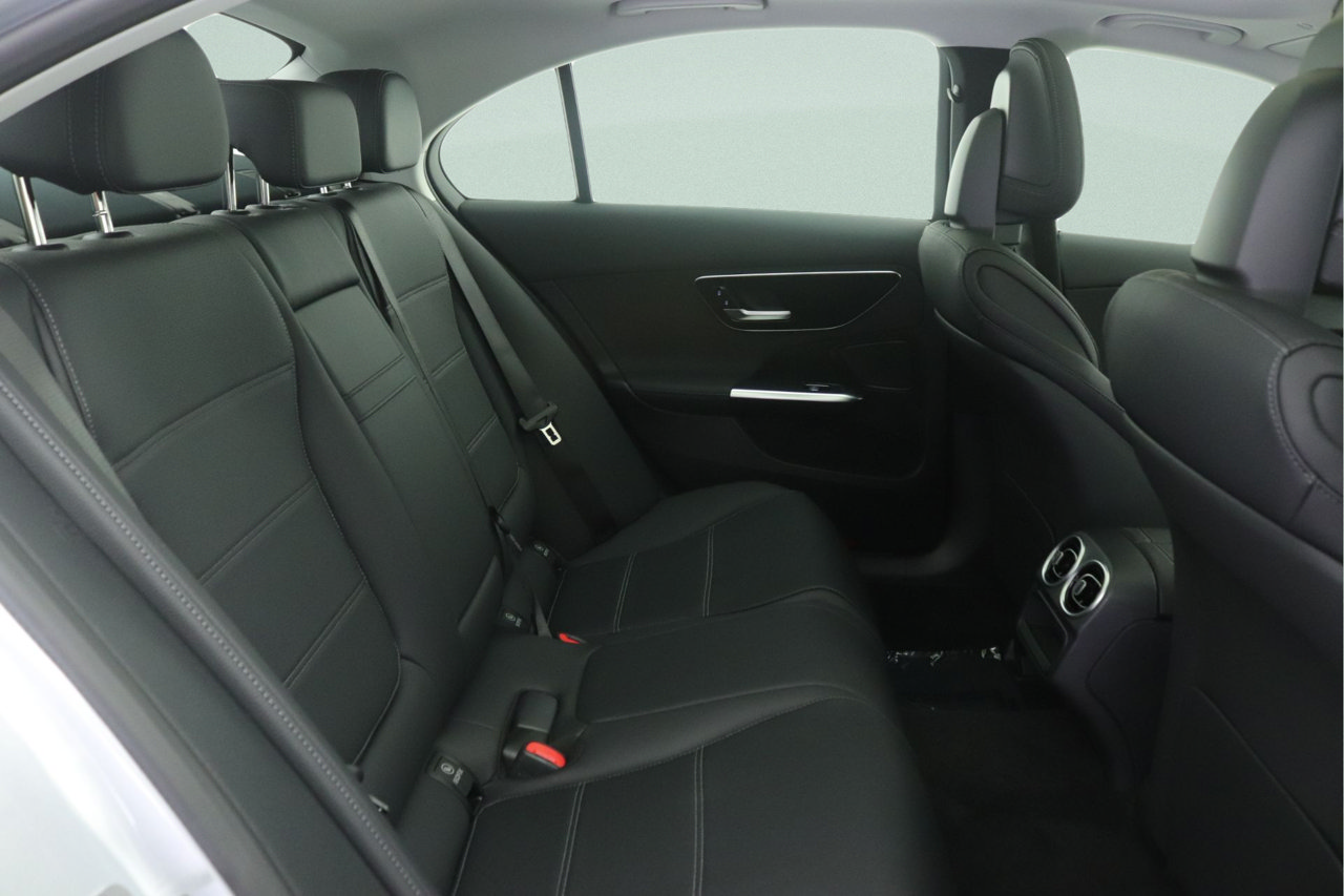 New 2026 Mercedes-Benz C 300 Sedan image 8