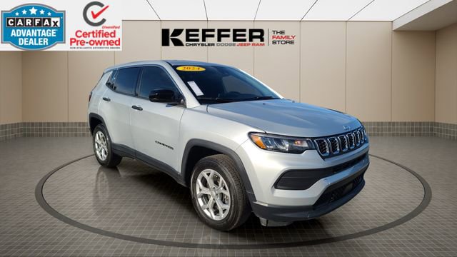 Certified 2024 Jeep Compass Sport image 7