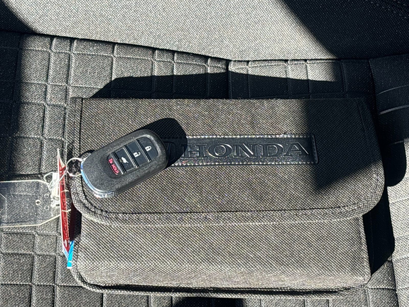 Used 2024 Honda HR-V LX image 9
