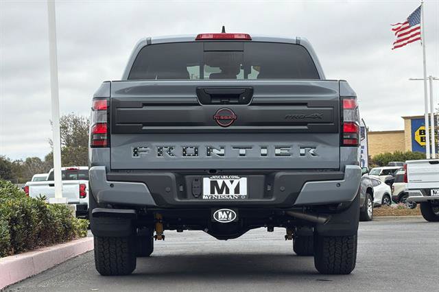 New 2026 Nissan Frontier PRO-4X w/ Tow Package AWD/4WD image 5