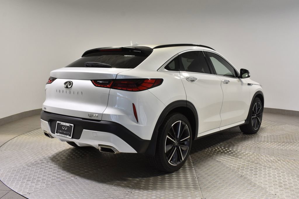 Certified 2025 INFINITI QX55 Luxe w/ Cargo Package image 4