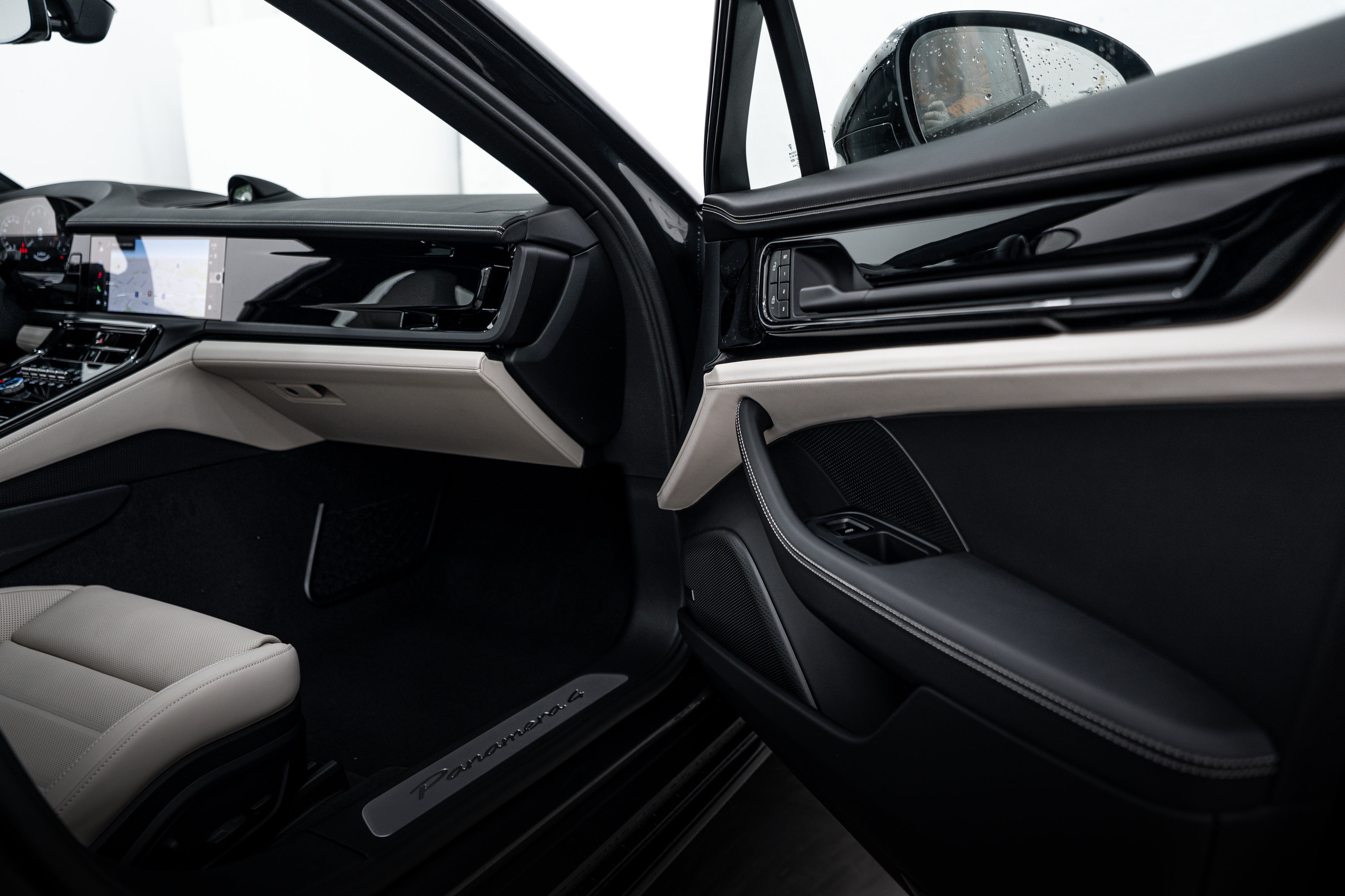 New 2026 Porsche Panamera 4 image 15