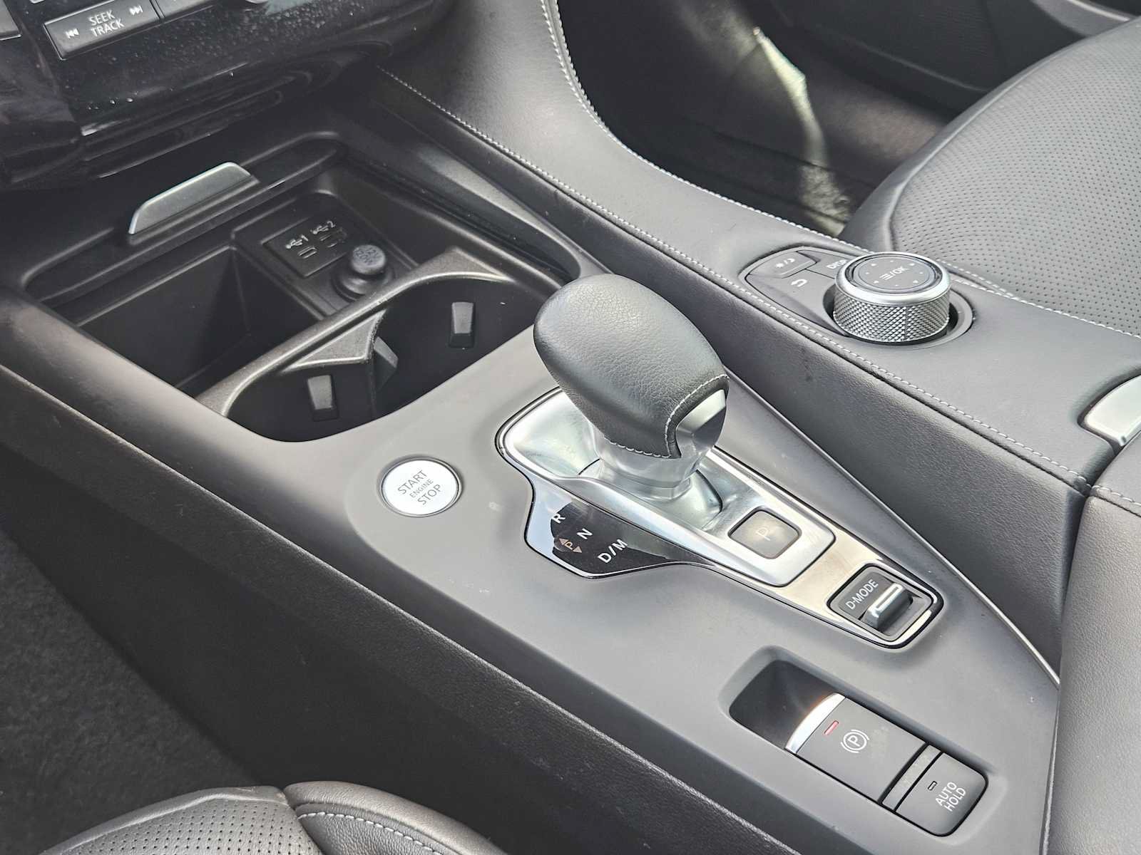 Used 2022 INFINITI QX50 Luxe w/ Appearance Package FWD image 19
