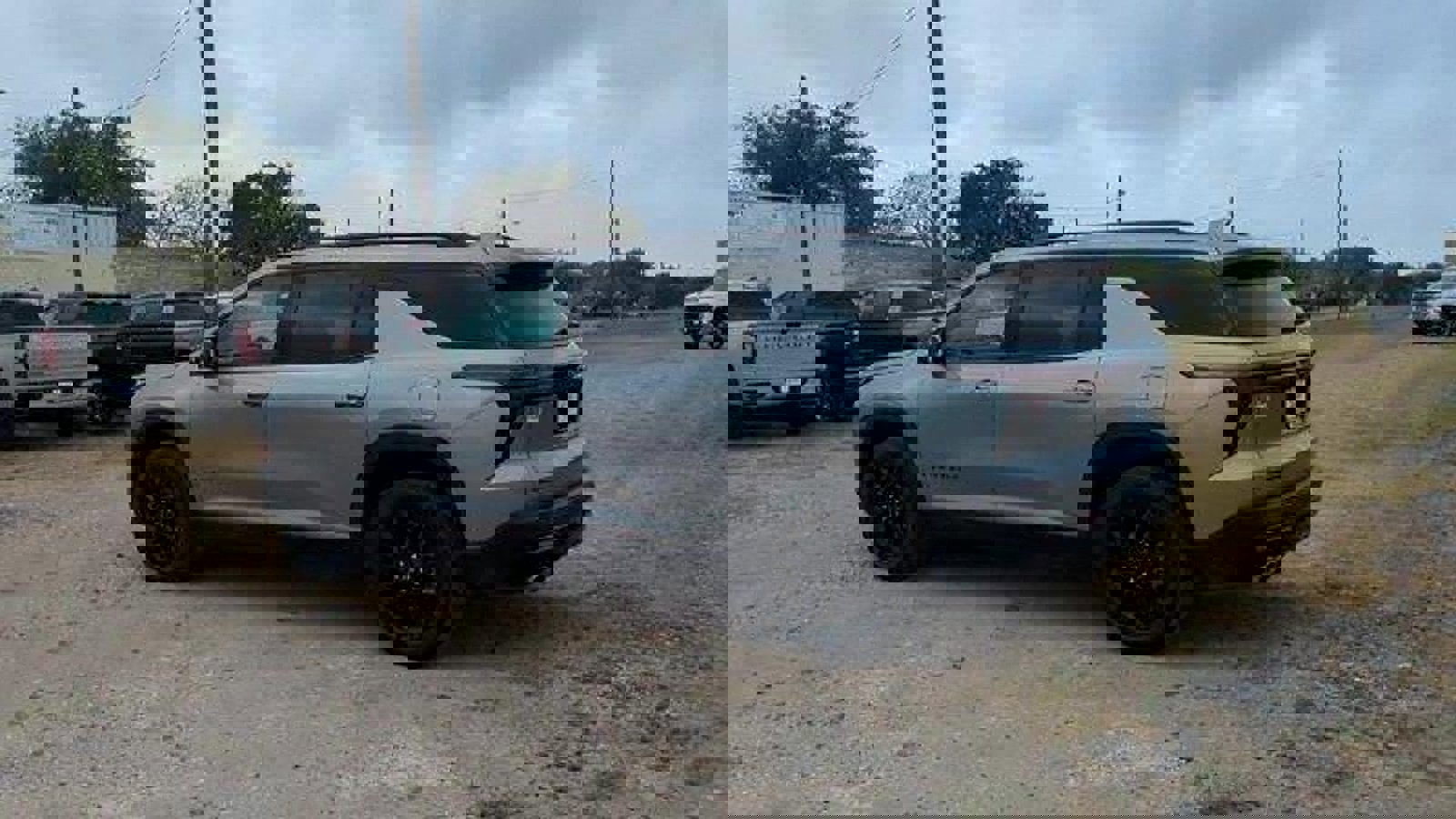 Used 2025 Chevrolet Traverse LT w/ Midnight/Sport Edition FWD image 6