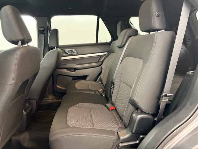 Used 2014 Ford Explorer XLT w/ Equipment Group 201A image 13