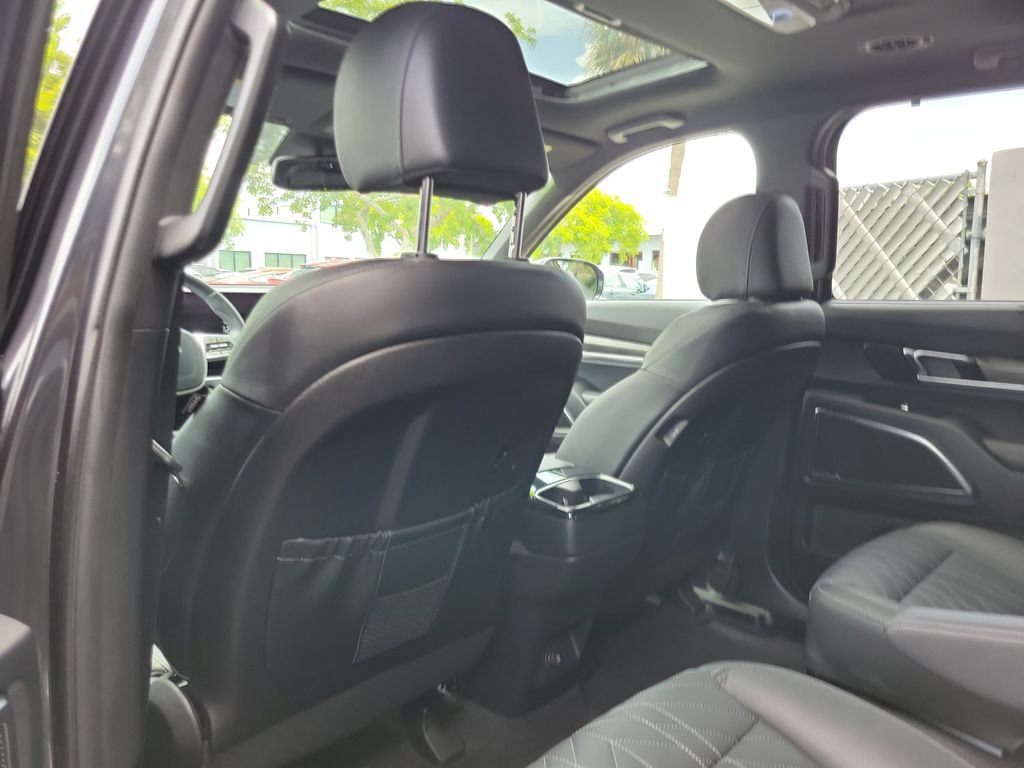Certified 2024 Kia Telluride SX X-Line AWD/4WD image 7