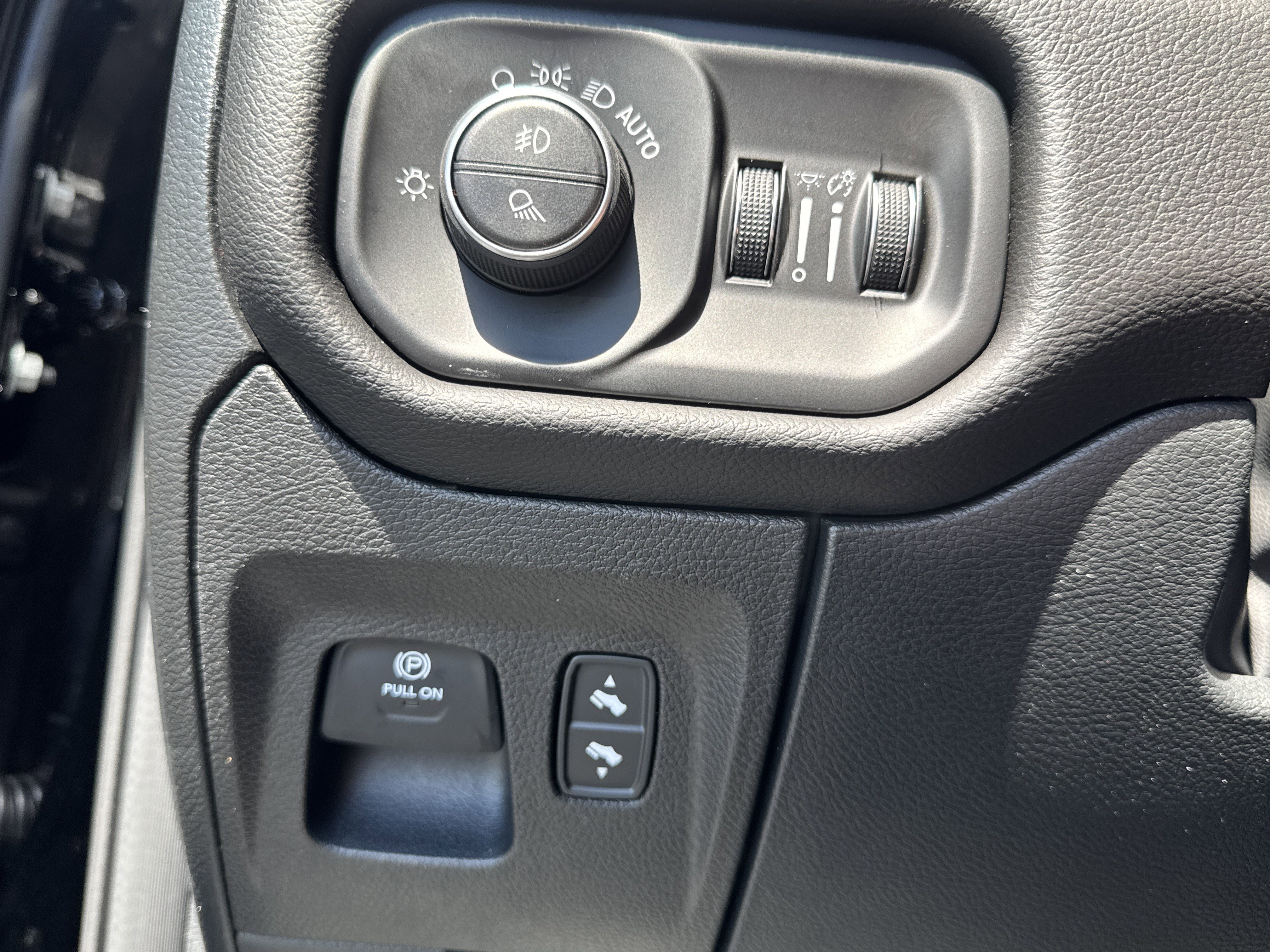 New 2026 RAM 1500 Laramie image 35