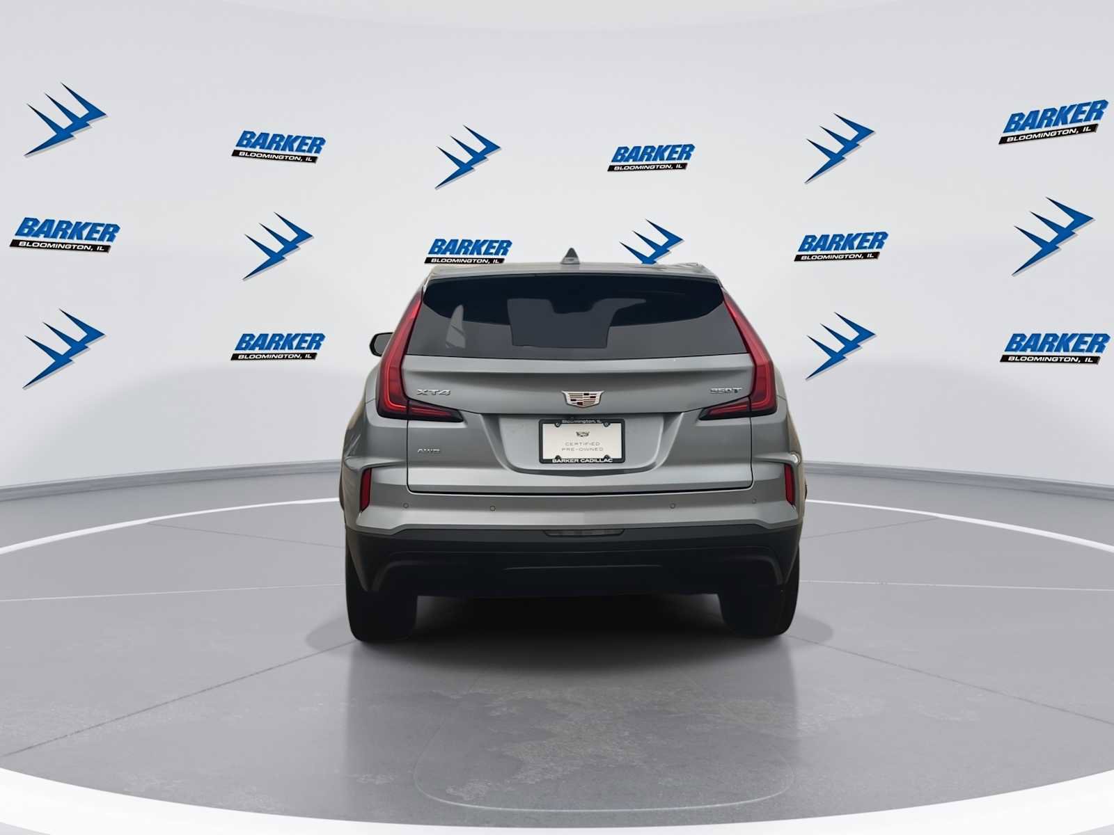 Certified 2024 Cadillac XT4 Luxury w/ Cold Weather Package image 7