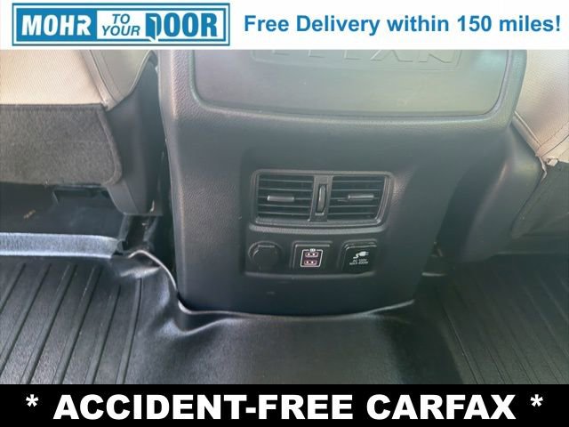 Used 2020 Nissan Titan SV w/ SV Convenience Package AWD/4WD image 36