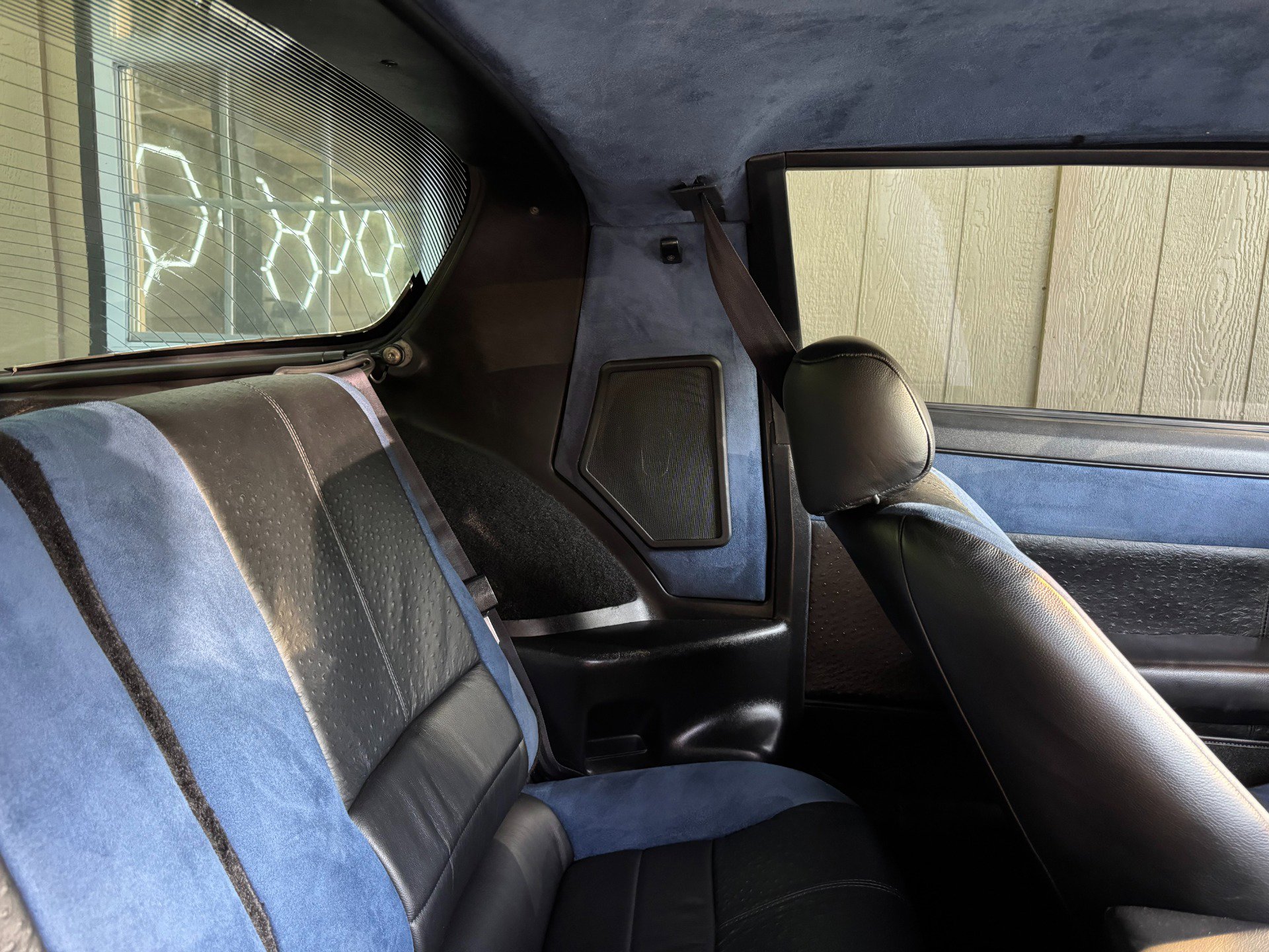 Used 1989 Chevrolet Camaro IROC-Z RWD image 29
