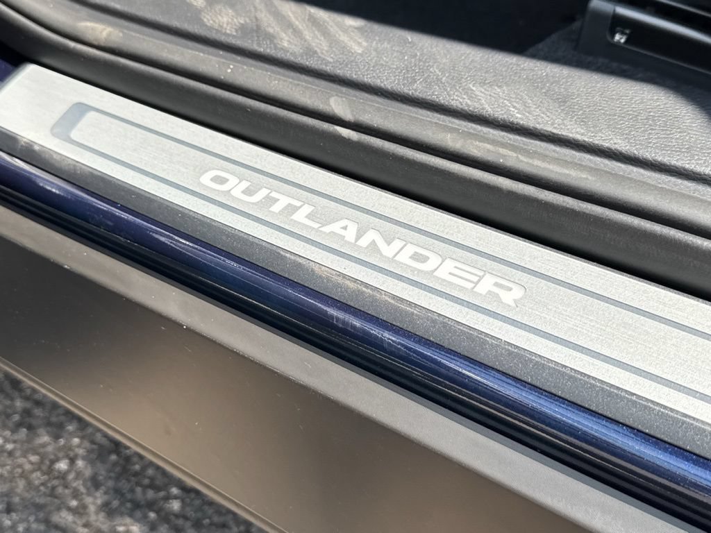 New 2026 Mitsubishi Outlander SE FWD image 25