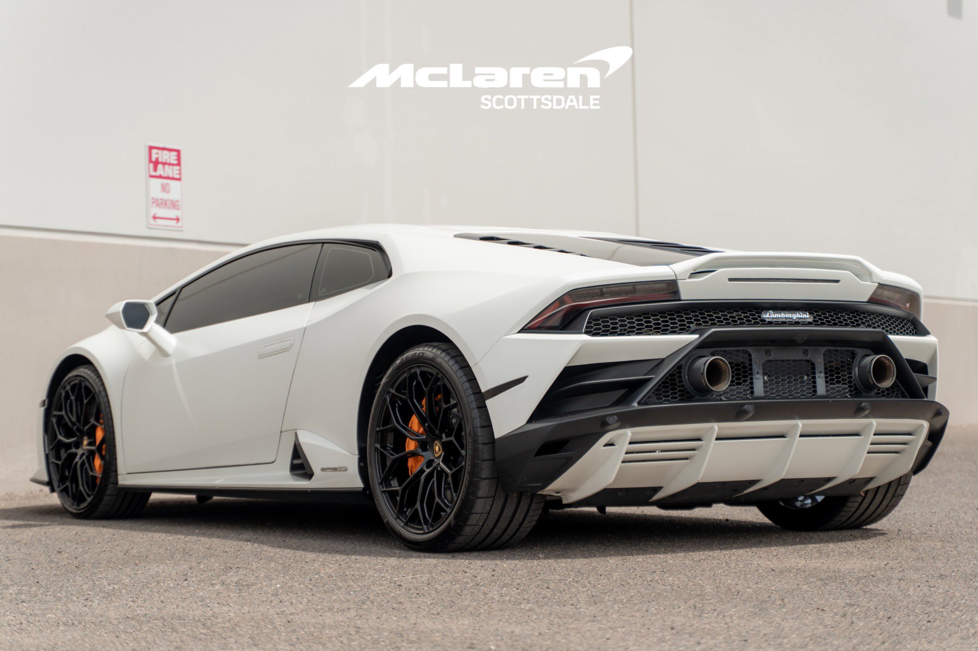 Used 2023 Lamborghini Huracan EVO image 5