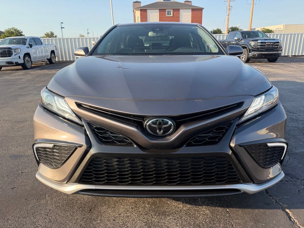 Used 2024 Toyota Camry XSE FWD image 8