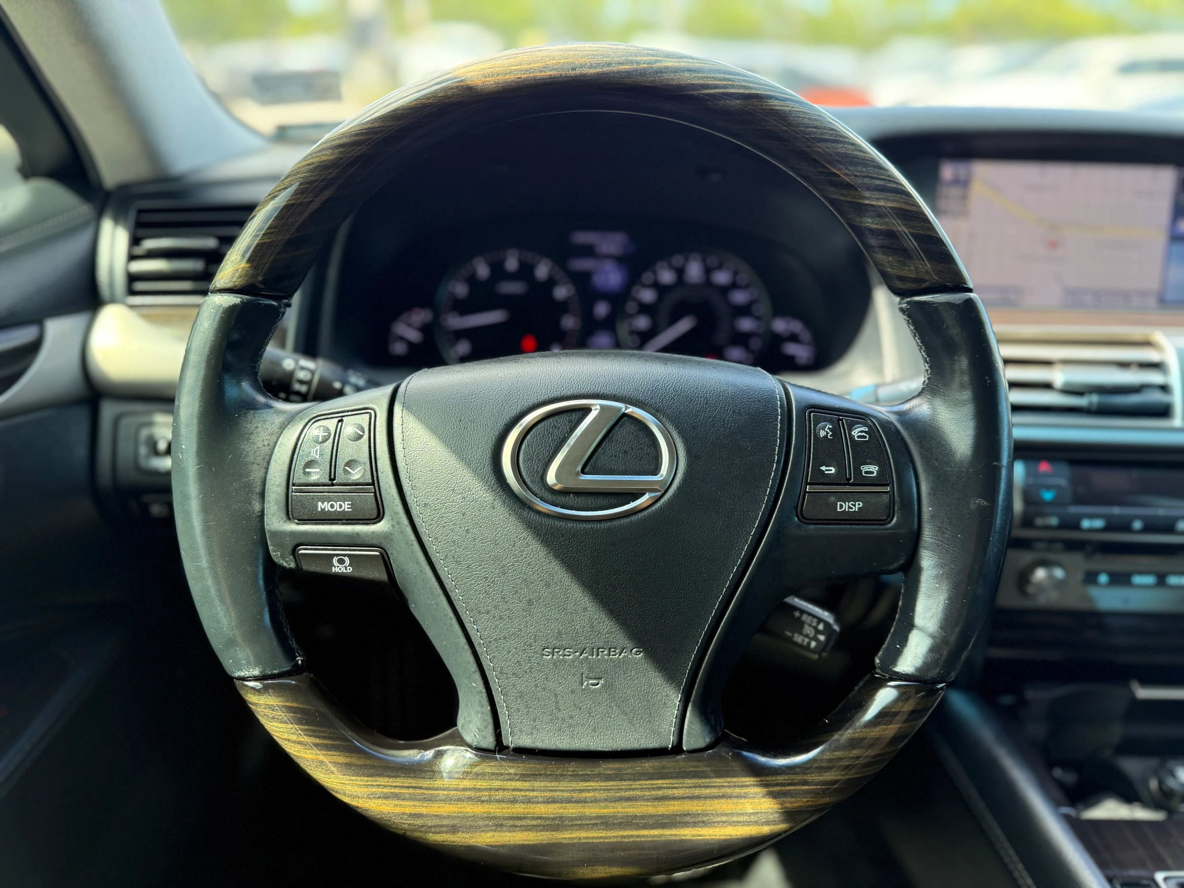 Used 2014 Lexus LS 460 w/ Comfort Package RWD image 24