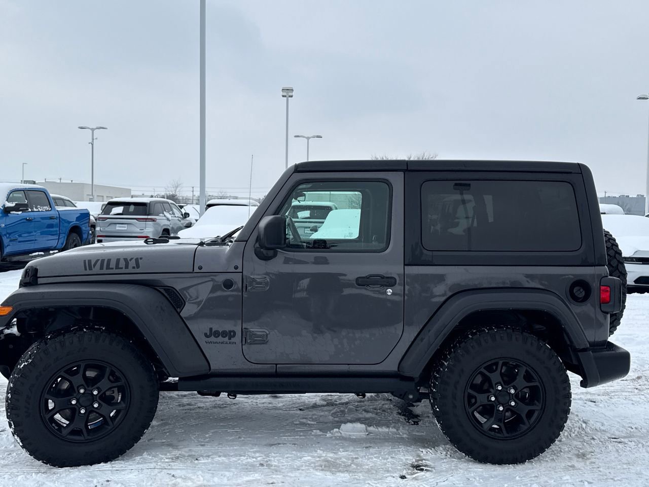 Used 2022 Jeep Wrangler Willys image 6
