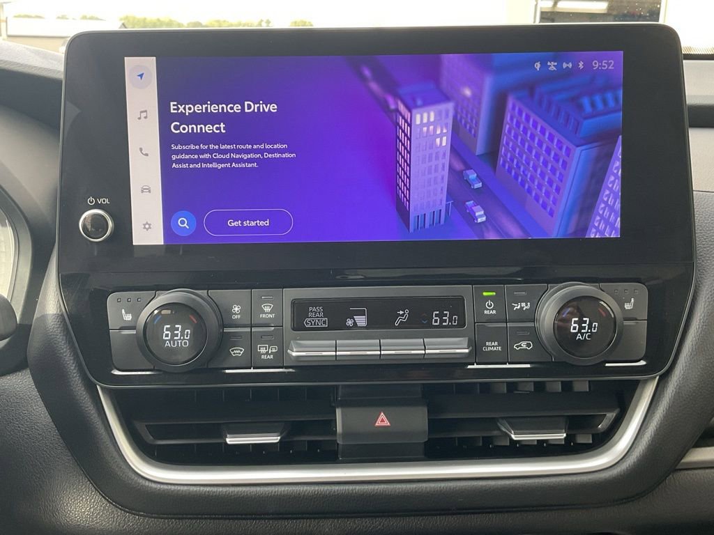 Used 2025 Toyota Grand Highlander AWD image 13