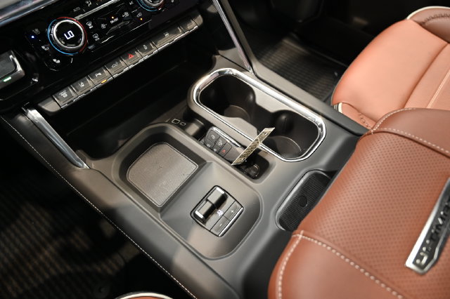 New 2026 GMC Sierra 3500 Denali Ultimate AWD/4WD image 26