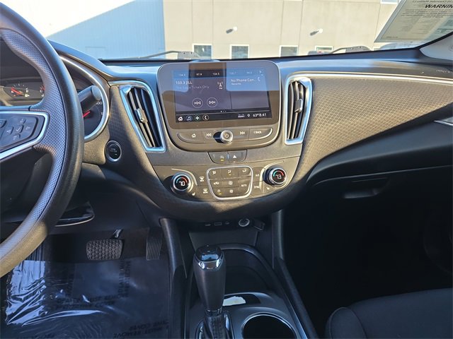 Used 2020 Chevrolet Malibu LT image 22