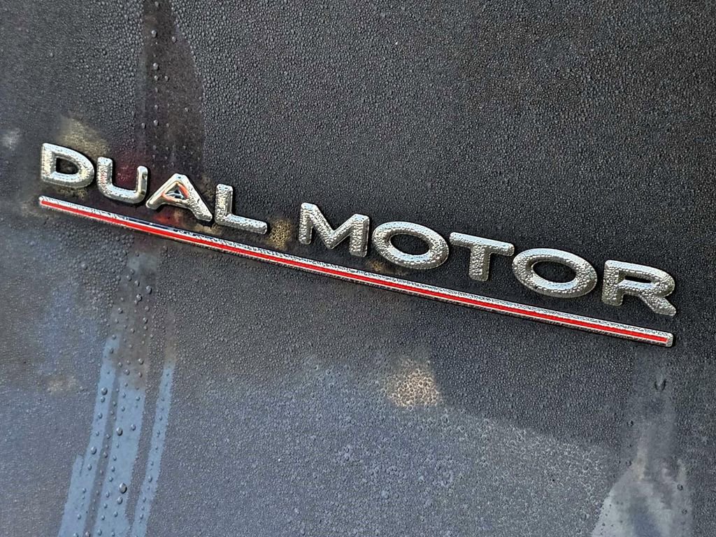 Used 2021 Tesla Model Y Performance image 30