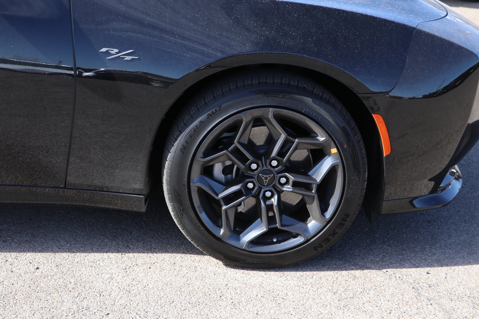 New 2026 Dodge Charger R/T w/ Blacktop Package AWD/4WD image 9