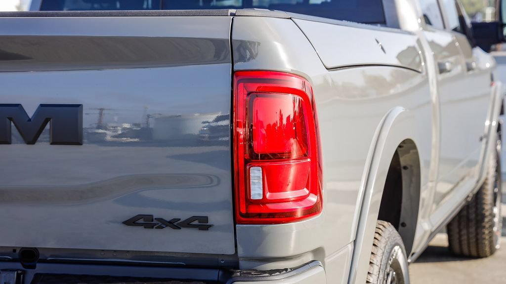 New 2026 RAM 2500 Limited AWD/4WD image 10