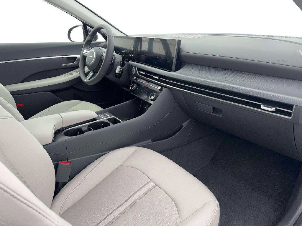New 2026 Hyundai Sonata SEL AWD/4WD image 18