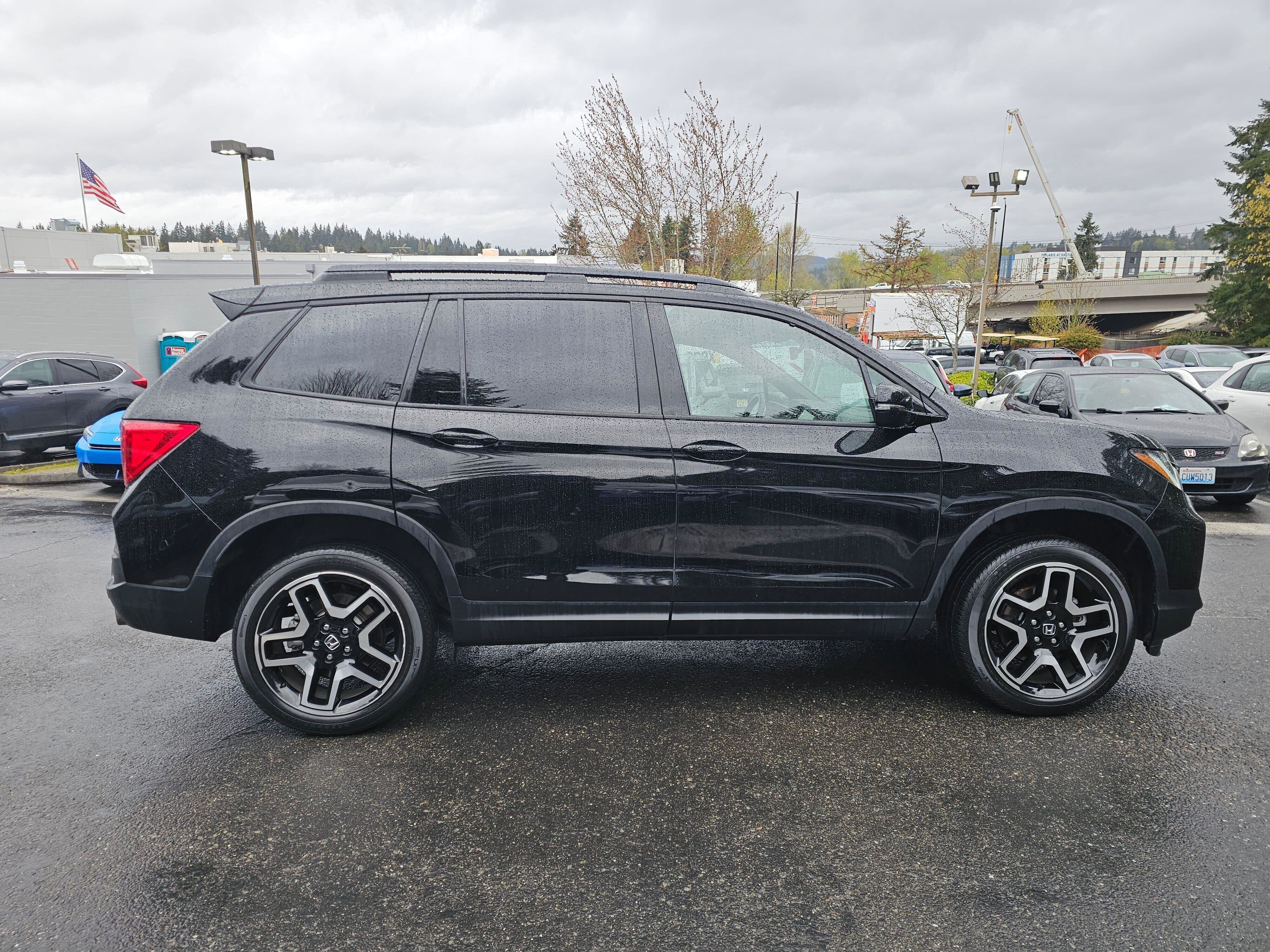 Used 2023 Honda Passport Elite image 8