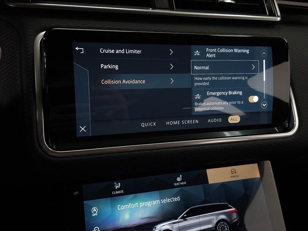 Used 2023 Land Rover Range Rover Velar R-Dynamic S image 25