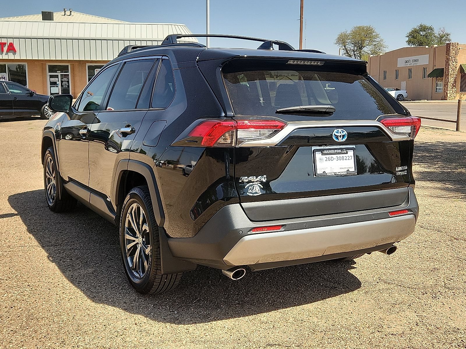 Used 2023 Toyota RAV4 Limited AWD/4WD image 3