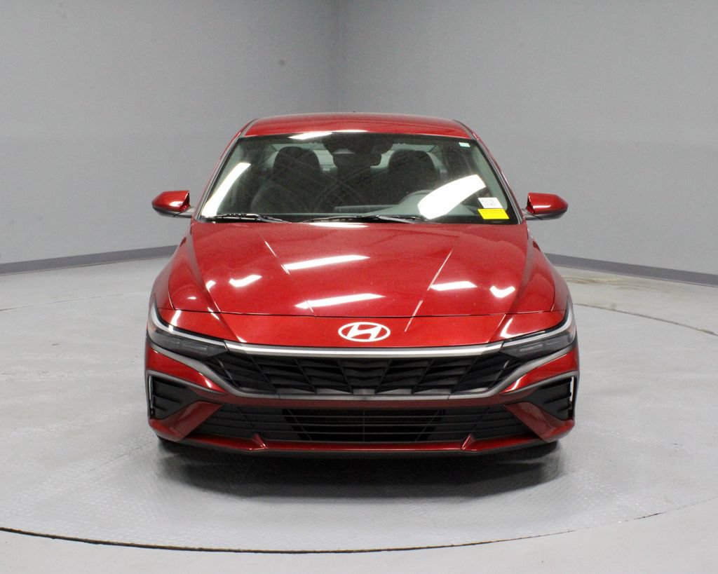 Used 2024 Hyundai Elantra SEL FWD image 6