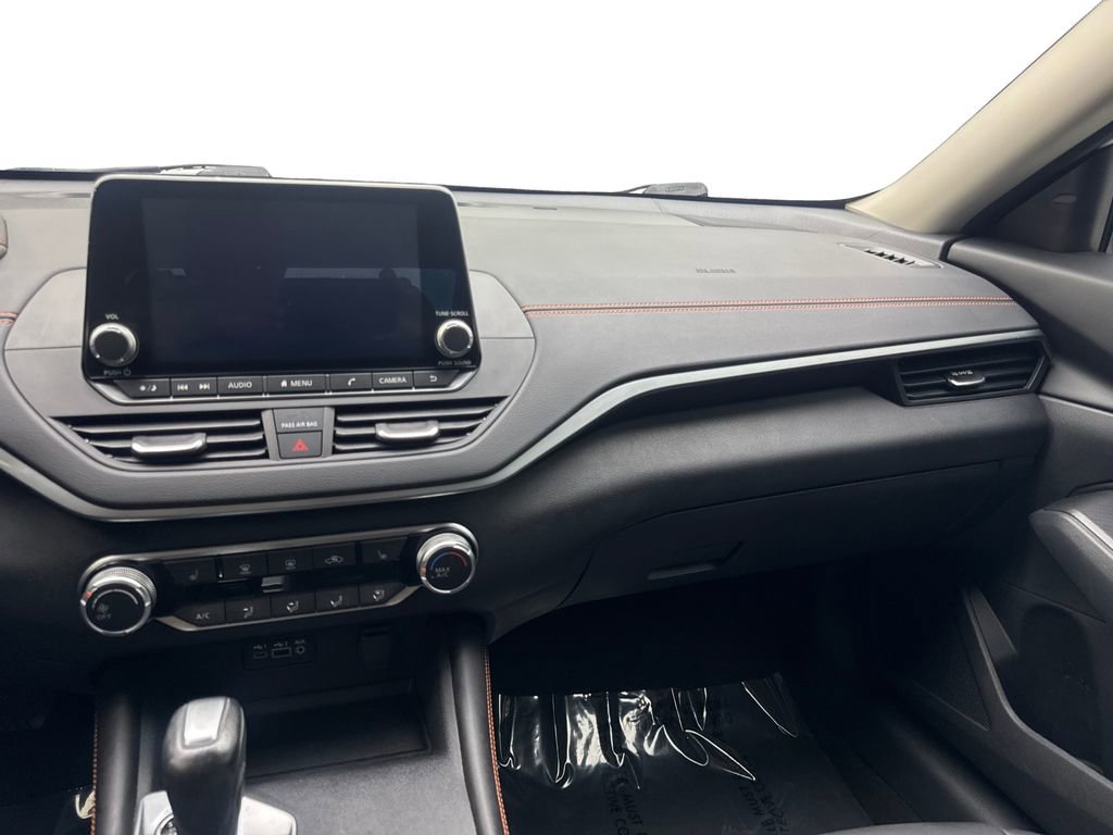 Used 2022 Nissan Altima 2.0 SR FWD image 54