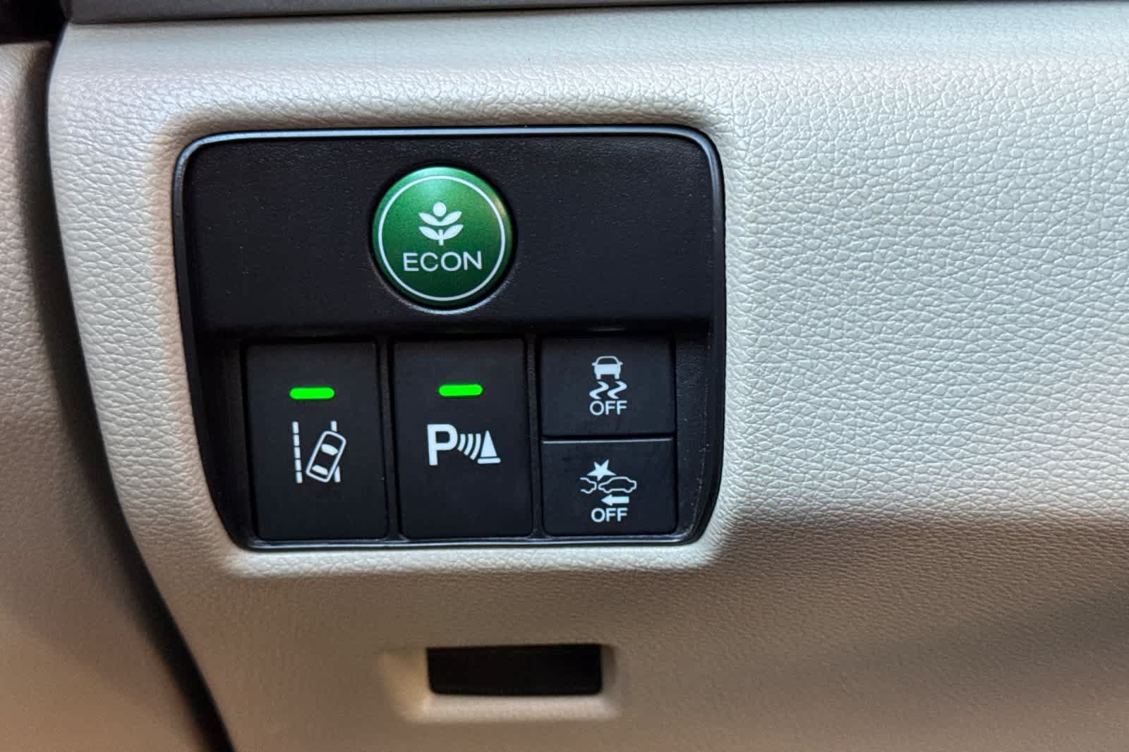 Used 2017 Honda Accord Touring image 29