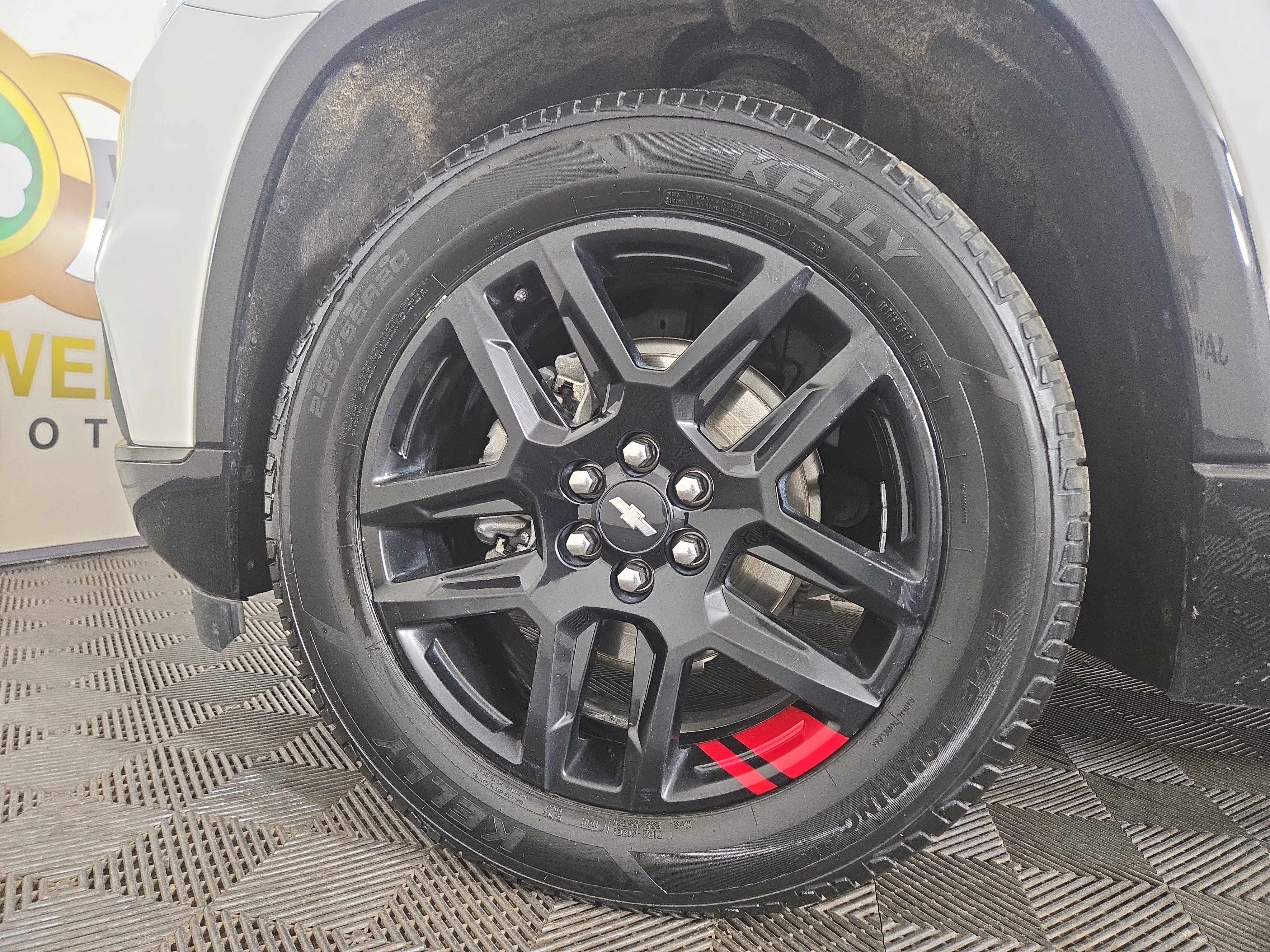 Certified 2021 Chevrolet Traverse Premier image 37