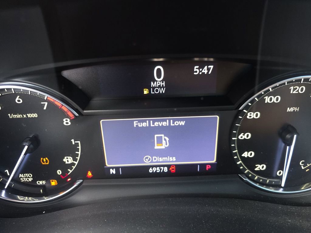 Used 2021 Cadillac XT5 Premium Luxury image 13