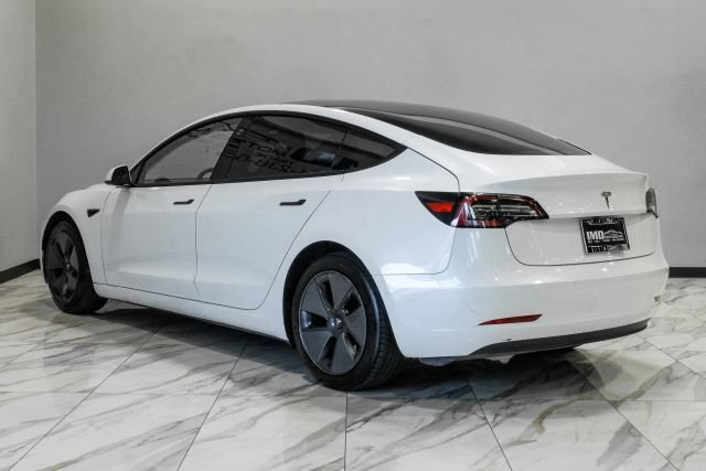 Used 2021 Tesla Model 3 Standard Range Plus RWD image 14