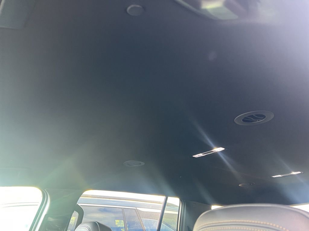 New 2026 Chevrolet Traverse High Country w/ LPO, Floor Liner Package image 11