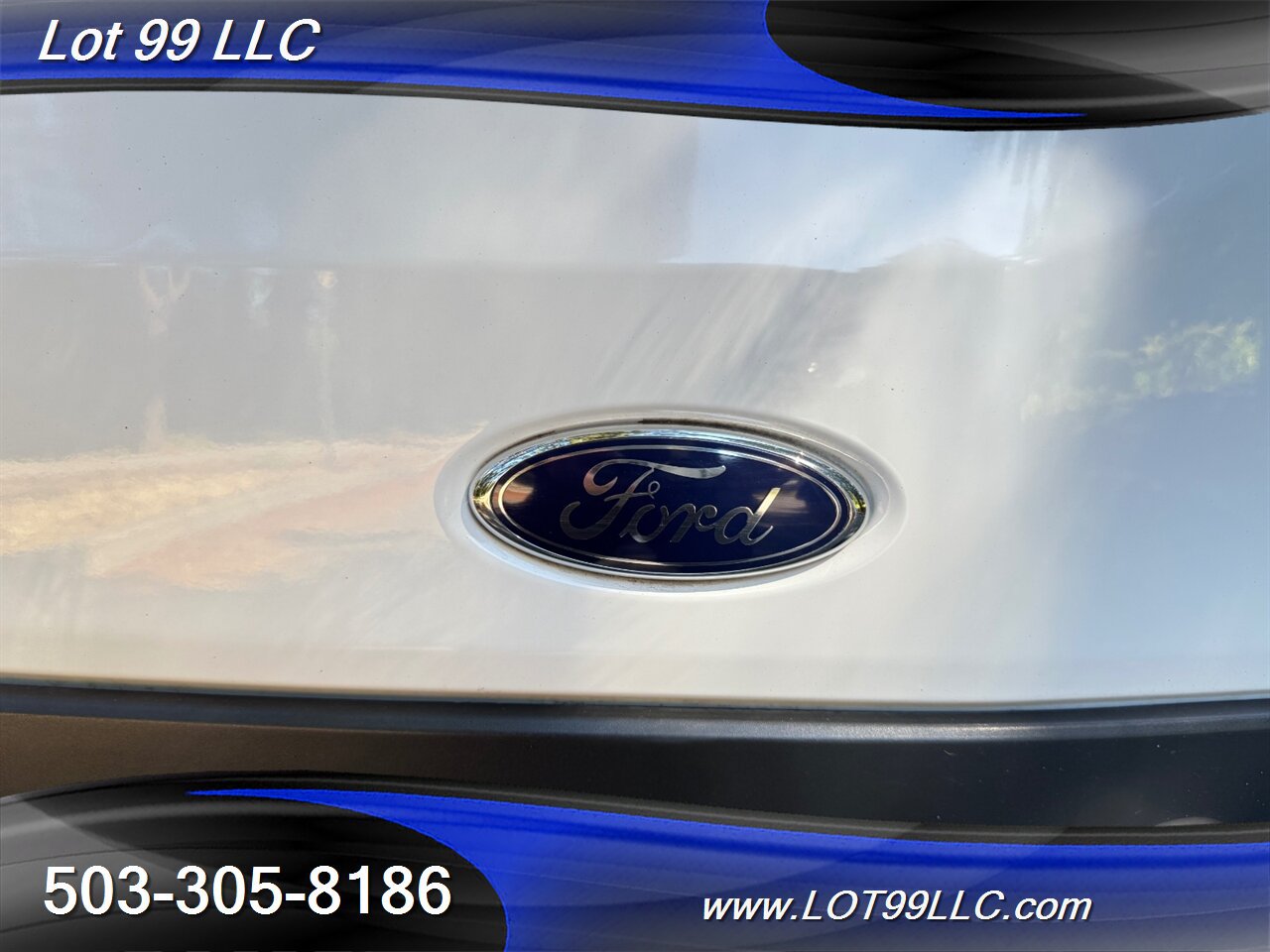 Used 2015 Ford Transit 250 148 Medium Roof RWD image 57