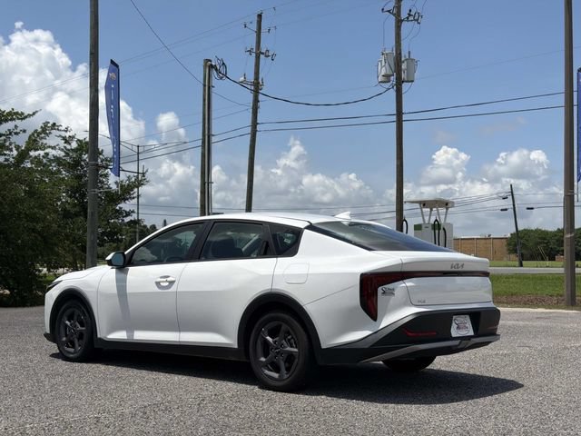 Used 2025 Kia K4 FWD image 12