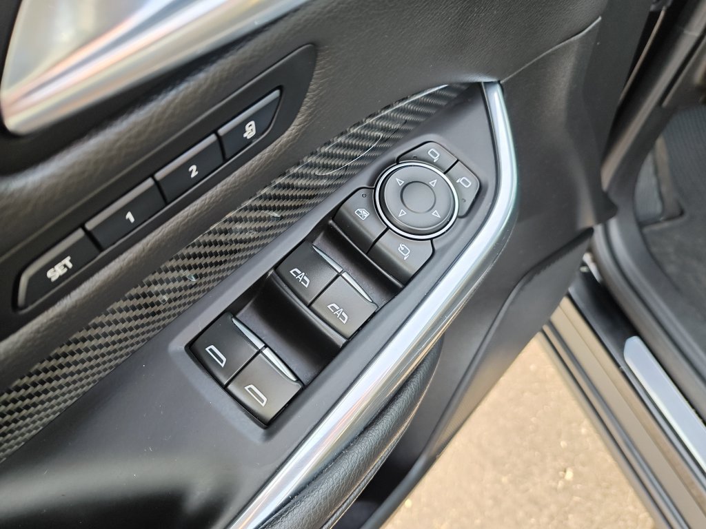 Used 2020 Cadillac XT4 Sport AWD/4WD image 13