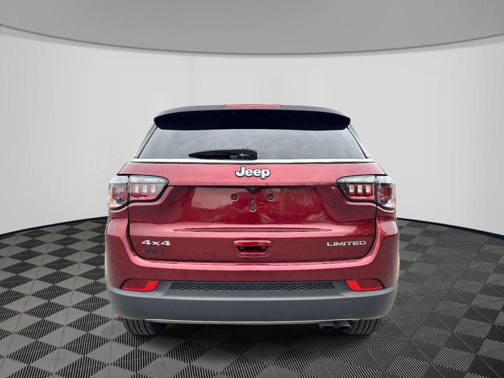 Certified 2022 Jeep Compass Limited AWD/4WD image 5