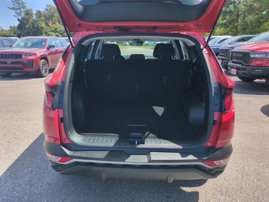Used 2023 Hyundai Tucson SE AWD/4WD image 31