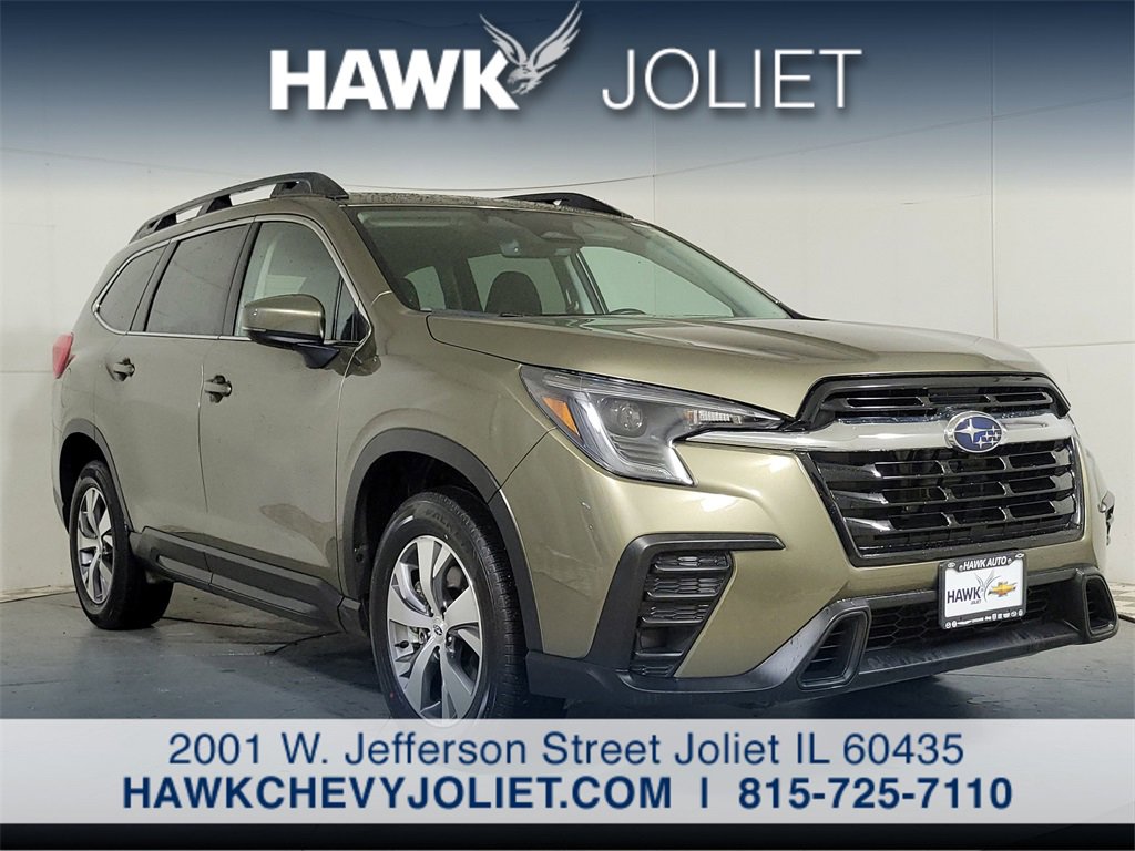 Used 2024 Subaru Ascent Premium w/ Convenience Package image 1