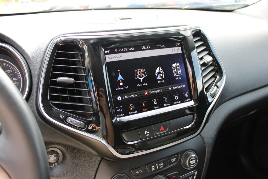 Used 2019 Jeep Cherokee Limited w/ Luxury Group AWD/4WD image 22
