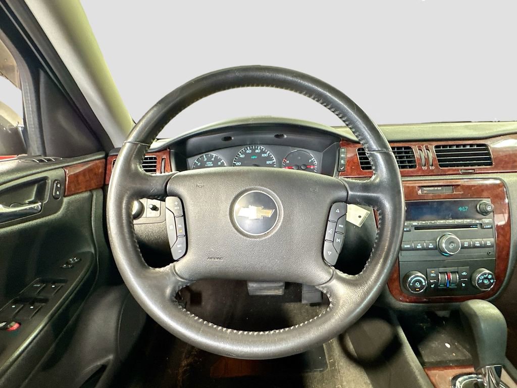 Used 2007 Chevrolet Impala LT image 16